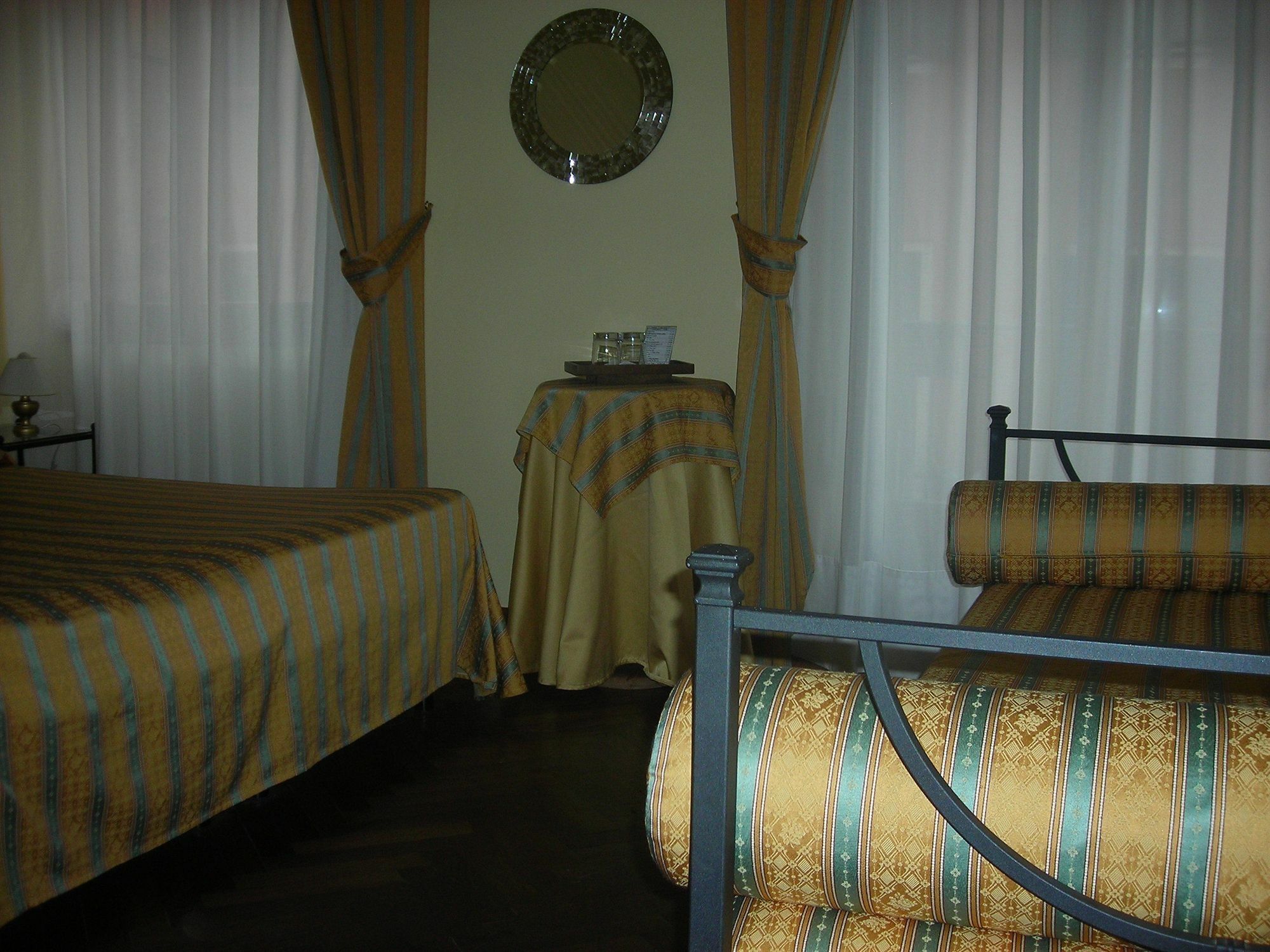 Hotel Agli Artisti Venetië Kamer foto